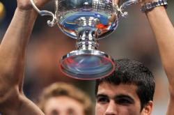 开云sport-美国网球队完胜德国网球队，阿尔卡拉斯制霸全场的简单介绍