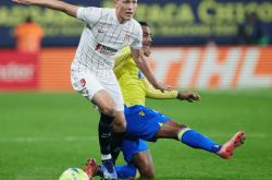 开云sport-荷兰完胜塞维利亚，博格巴2送出助攻