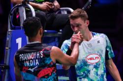 开云体育登录-英格兰羽毛球队鏖战马来西亚羽毛球队，安赛龙惊艳世界