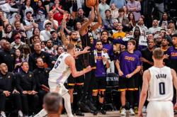 开云体育在线-掘金完胜奇才，福克斯统治全场