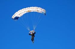 开云体育平台APP-联合杯鏖战法网预热，西西帕斯带队取胜展领袖风范