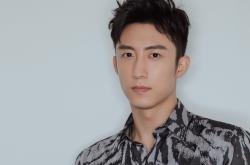 开云体育平台APP-里程碑在安联，风沙在卡塔尔—当个人成就遇上集体荣耀