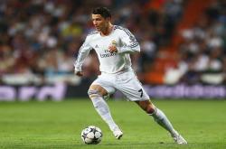 开云体育平台APP-绿茵场上的梦幻舞步，当意甲之夜与恩比德隔空相遇