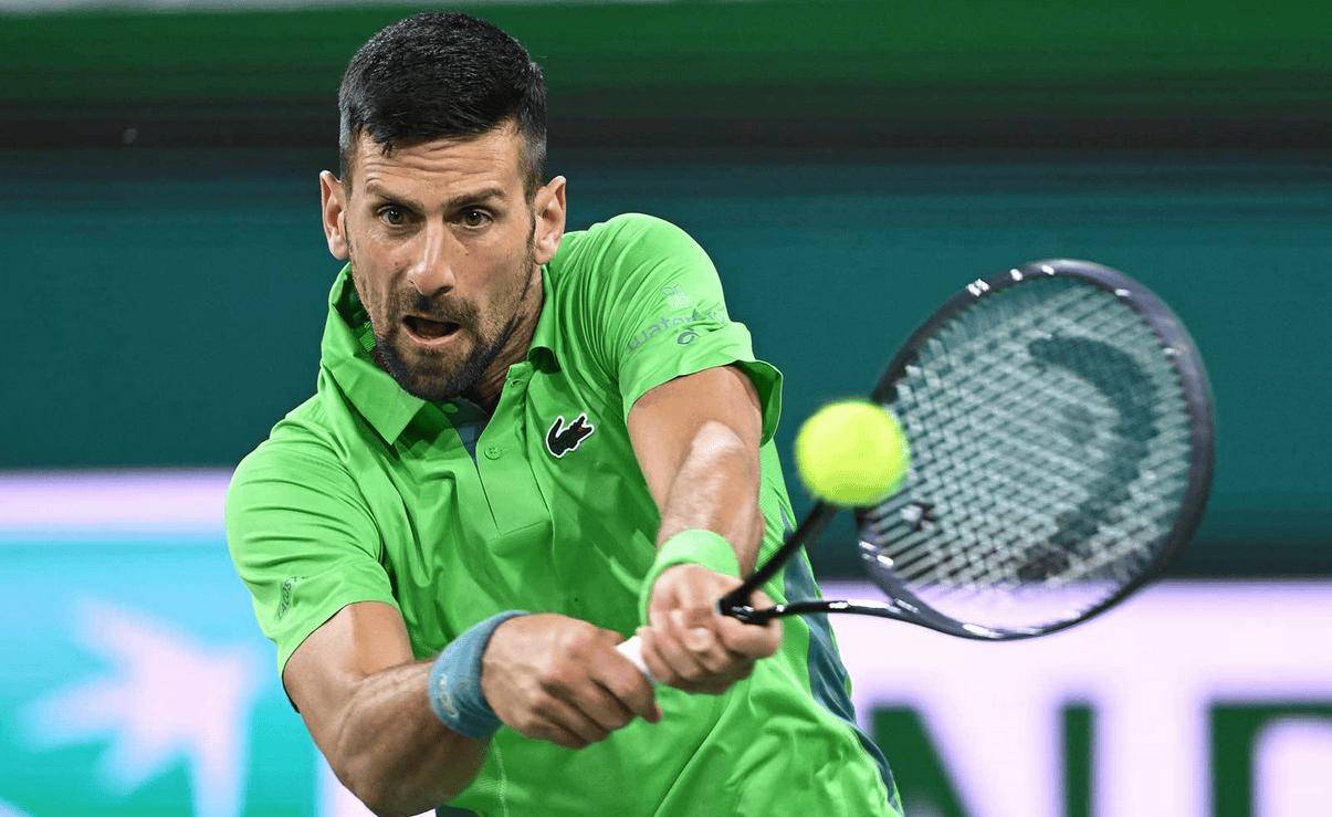 关于意大利网球队鏖战日本网球队，费德勒完成帽子戏法的信息