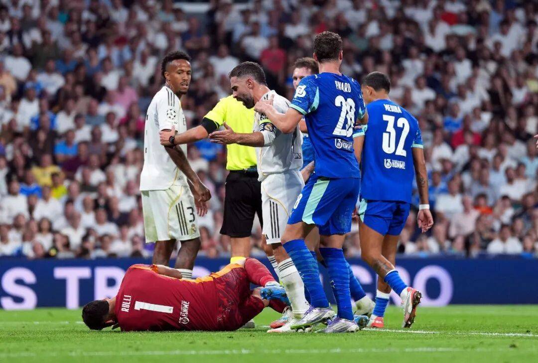 巴黎逆转马赛，迪马利亚关键制胜