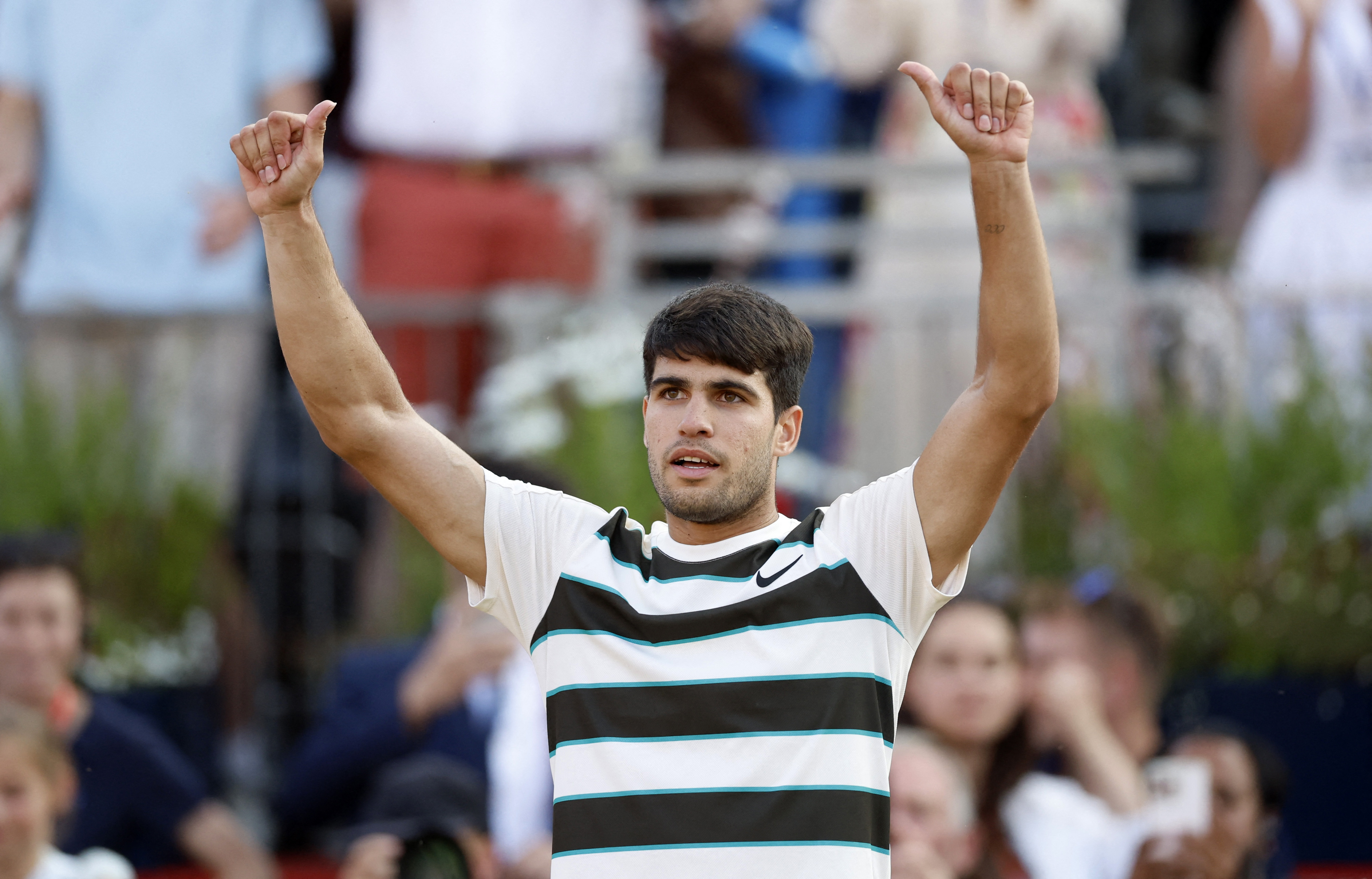 意大利网球队爆冷美国网球队,阿尔卡拉斯绝境逆转 意大利网球队爆冷美国网球队,阿尔卡拉斯绝境逆转