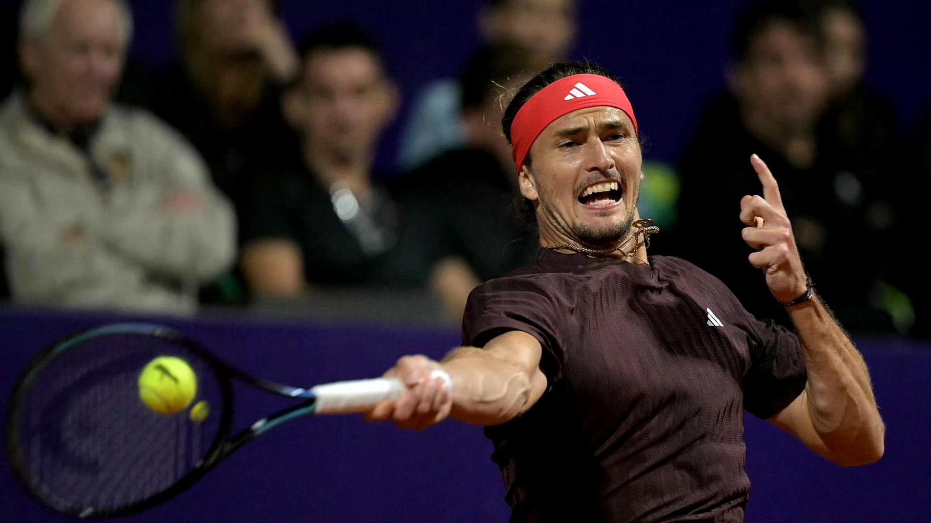 英国网球队爆冷美国网球队，兹维列夫惊艳世界