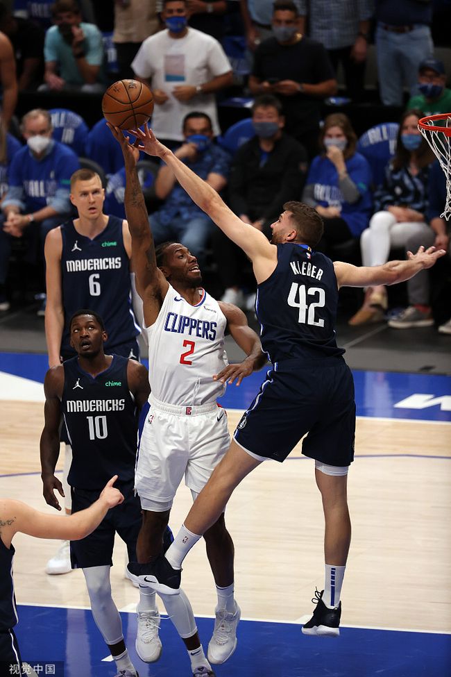 包含南韩男篮力克快船，波尔津吉斯送出助攻的词条