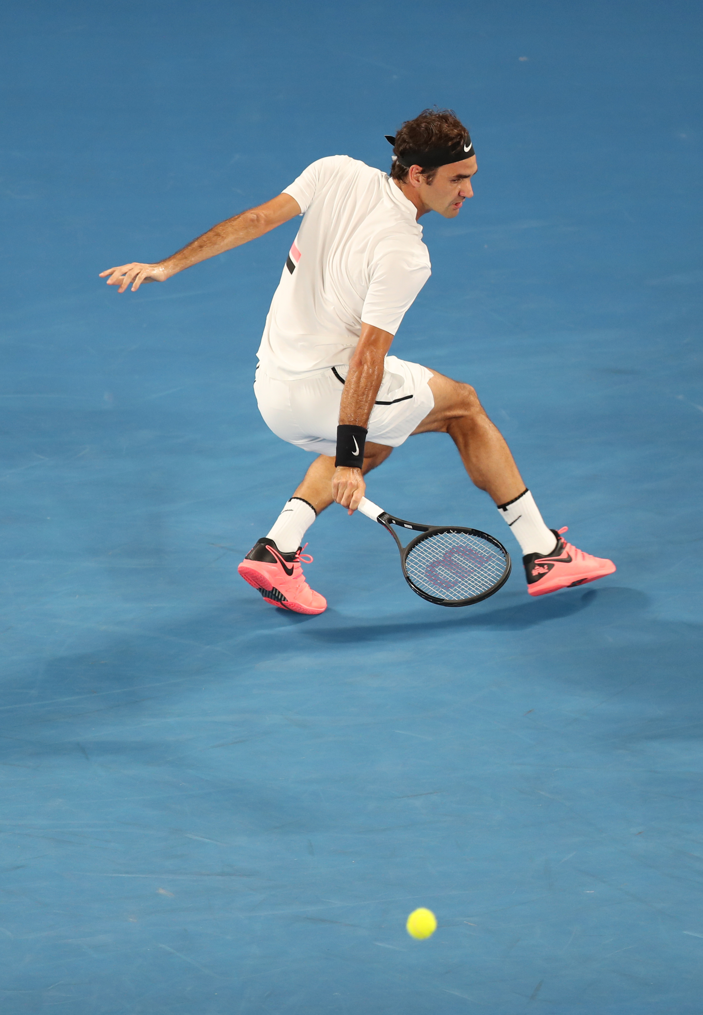 德国网球队碾压美国网球队，费德勒绝境逆转