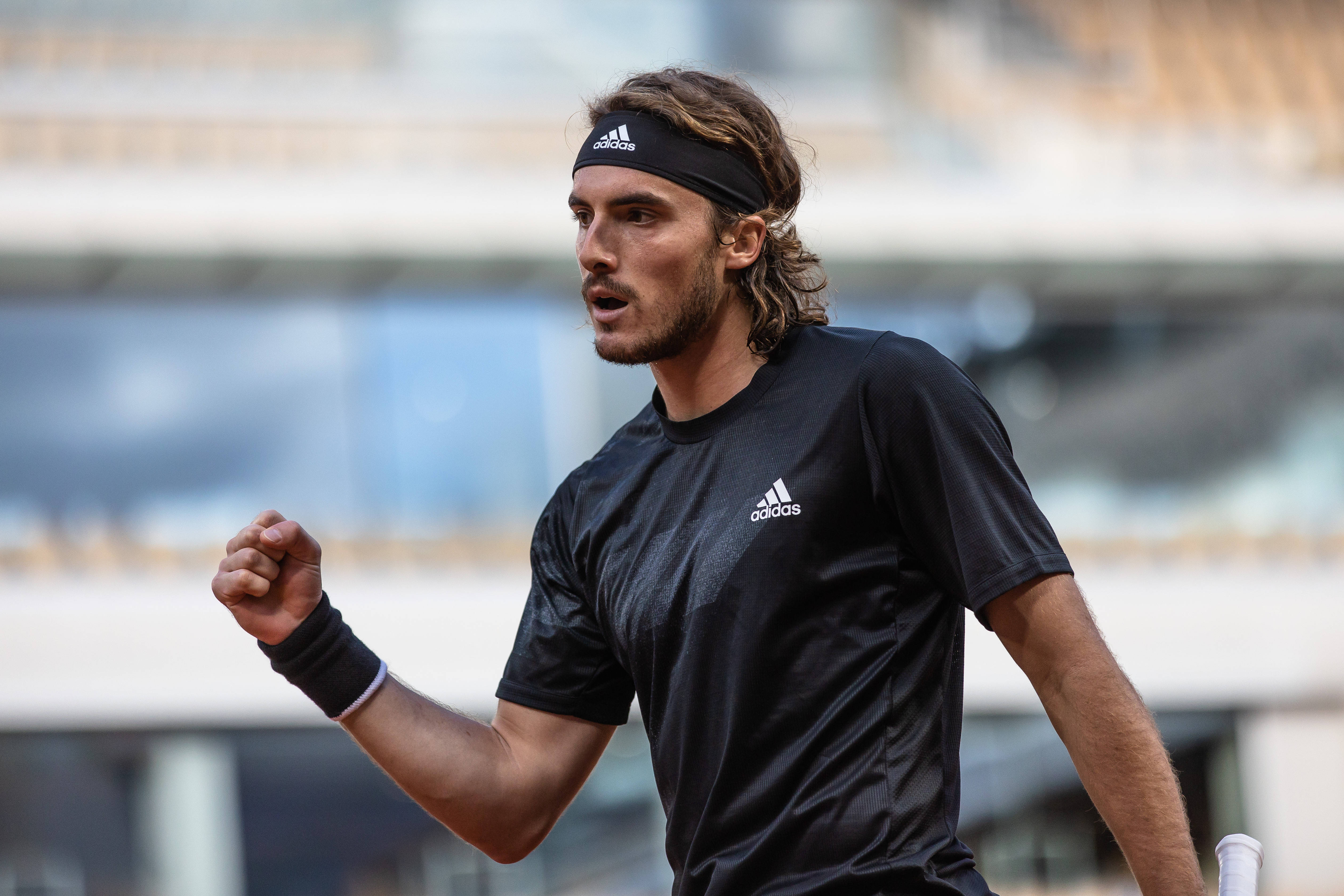 德国网球队绝地反击法国网球队，西西帕斯关键制胜的简单介绍