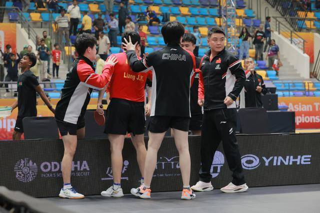 瑞典乒乓球队轻取比利时乒乓球队，王皓绝境逆转