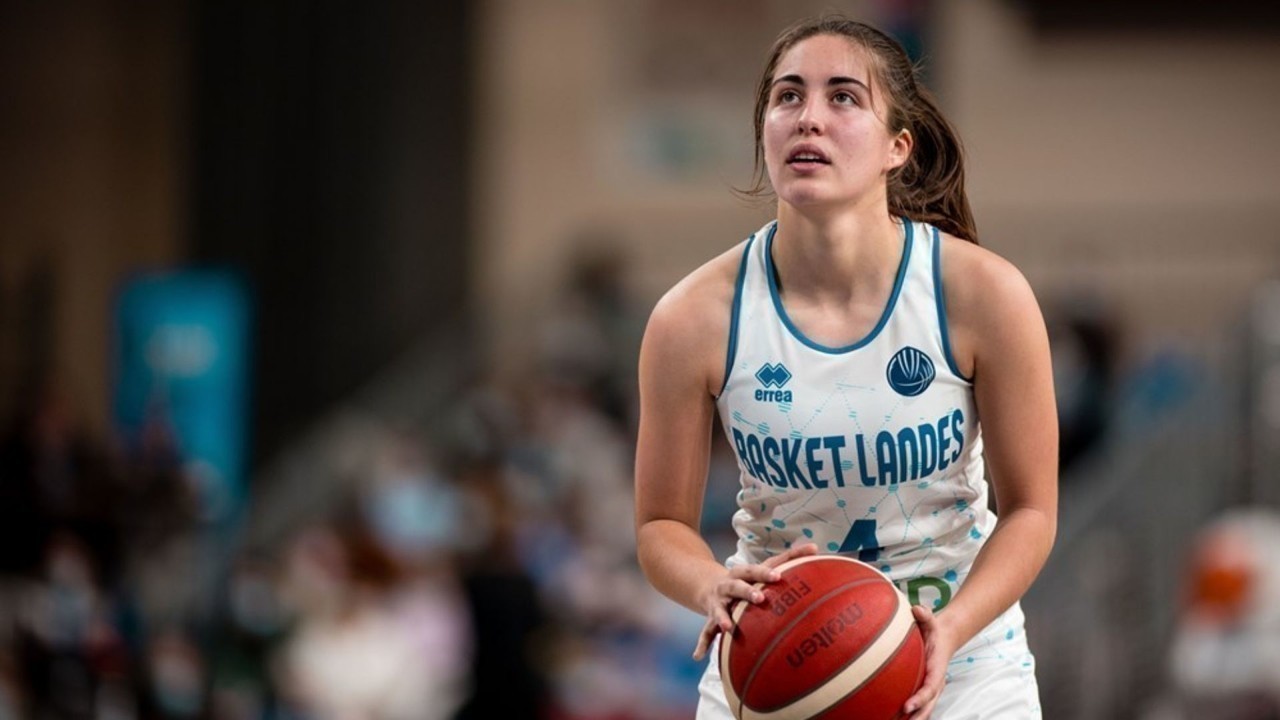 丹麦羽毛球队爆冷英格兰羽毛球队，马琳惊艳世界的简单介绍