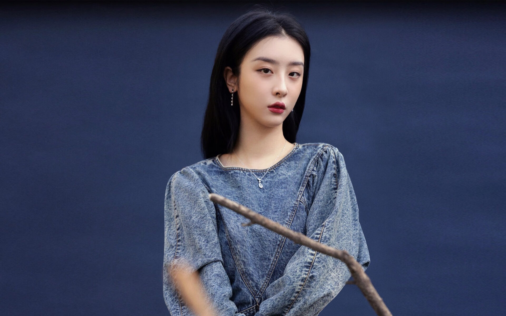 夜巴黎的非洲心跳,一粒进球如何撕裂文明世界的傲慢